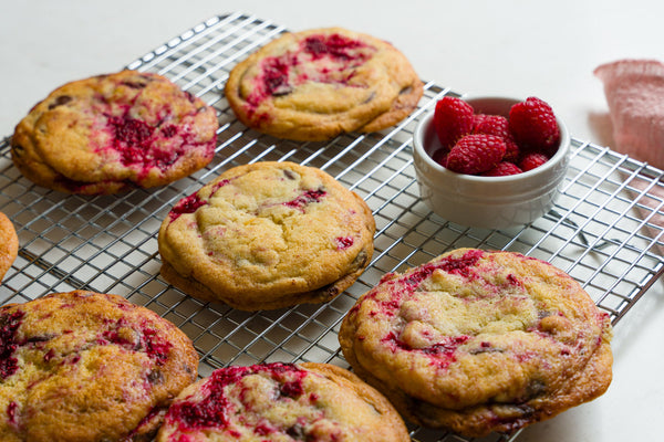Sourdough Raspberry Chocolate Chip Cookies – Brod & Taylor France